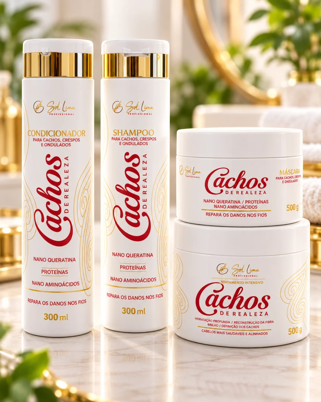 Composição de shampoo, condicionador e potes da linha Cachos de Realeza.